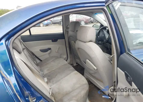 2007 Hyundai Accent Gls from USA, damaged, VIN KMHCN46C87U110610